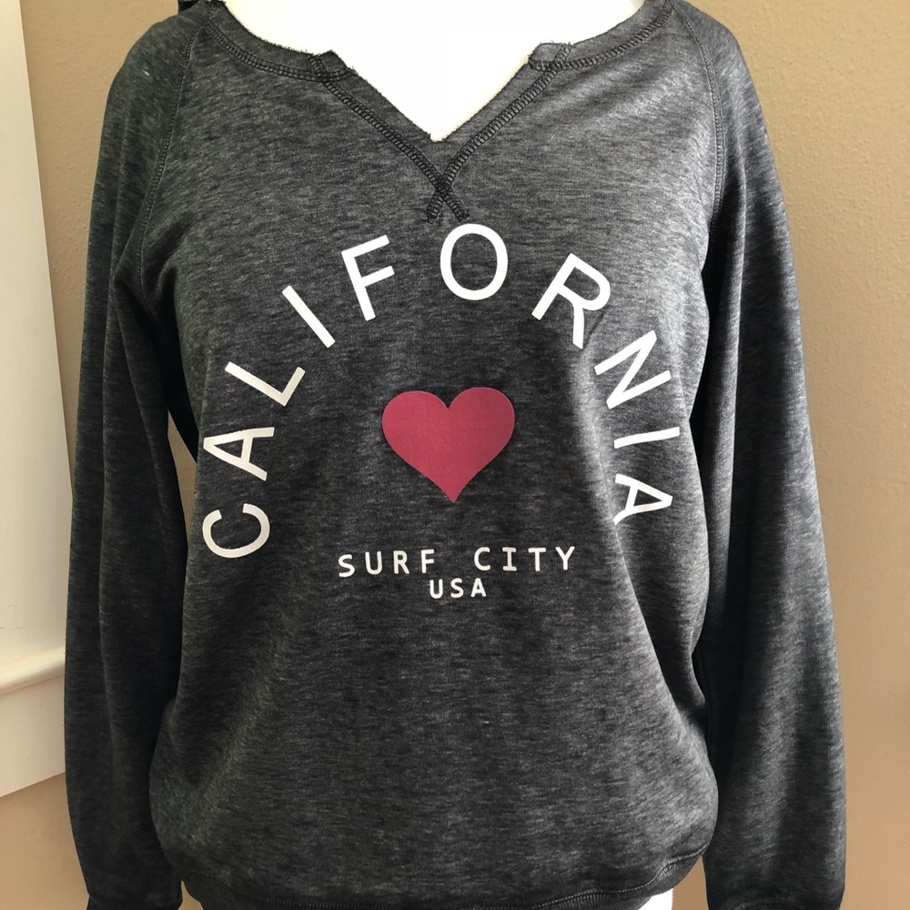 Full Tilt Sweashirt Size L